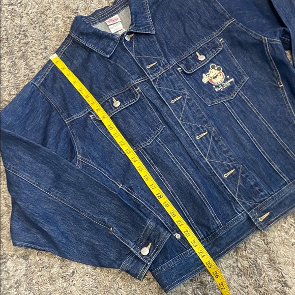 The Disney store Denim Jacket with Embroidery sz medium great condition Vintage - Picture 6 of 13